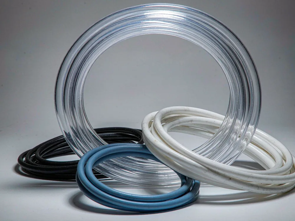 Custom silicone tubing in different diameters and colors